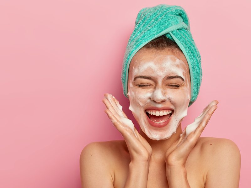 7 dicas para cuidar da pele do rosto